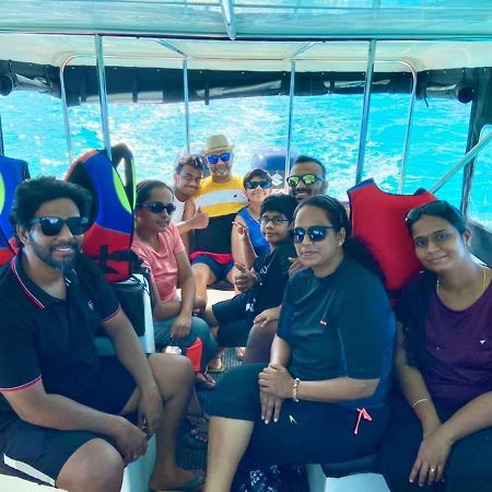 Ilaa Beach Maldives Hotel กุลลี ภายนอก รูปภาพ