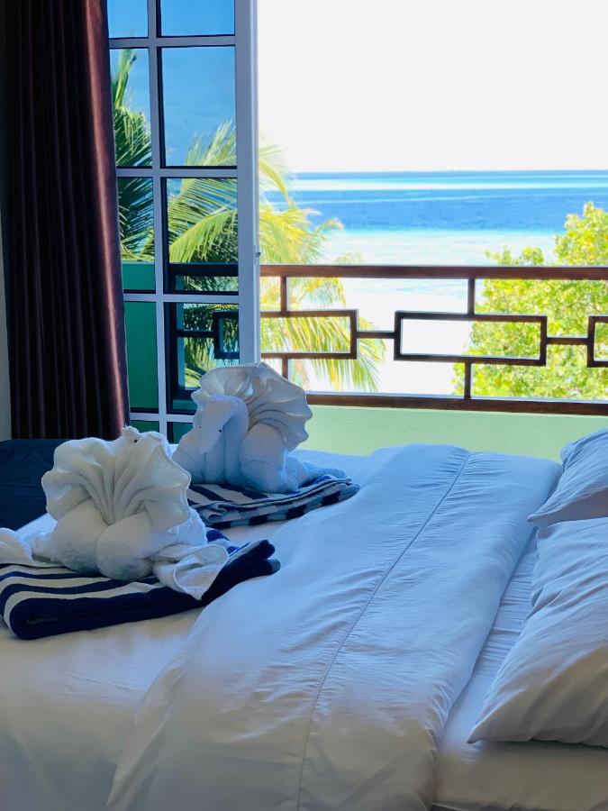 Ilaa Beach Maldives Hotel กุลลี ภายนอก รูปภาพ