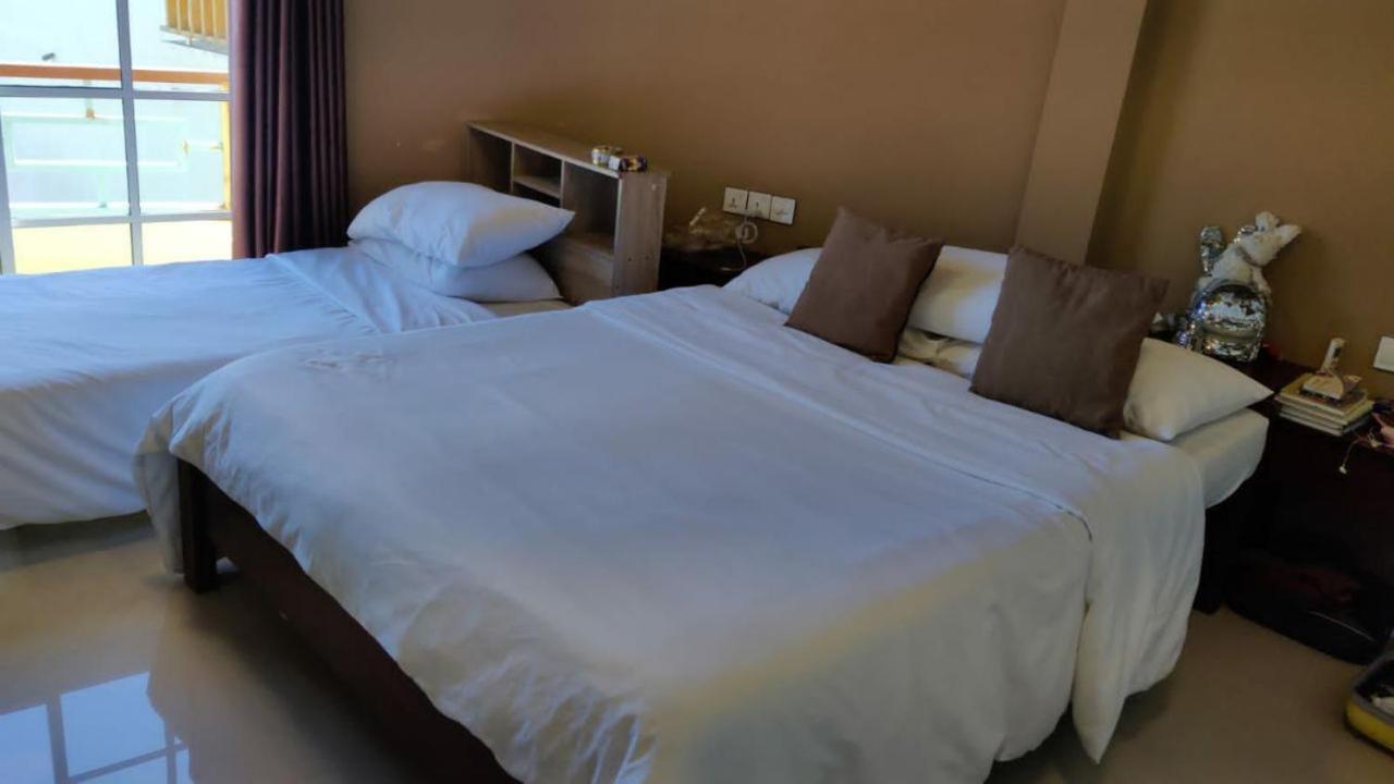 Ilaa Beach Maldives Hotel กุลลี ภายนอก รูปภาพ